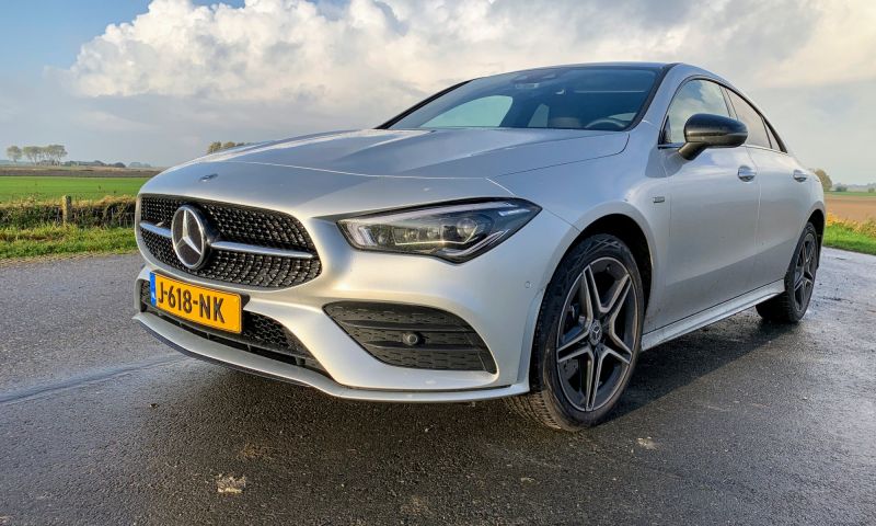Duurtest Mercedes CLA 250 E: pakketten of opties?