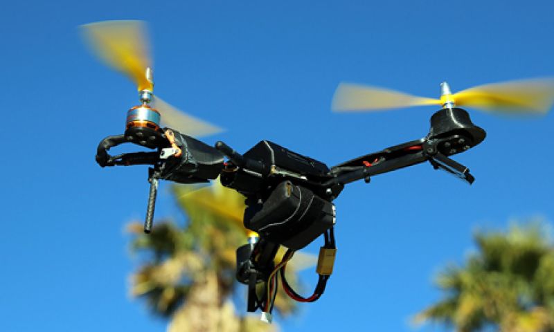 Handig: een drone die je makkelijk uit je tas haalt