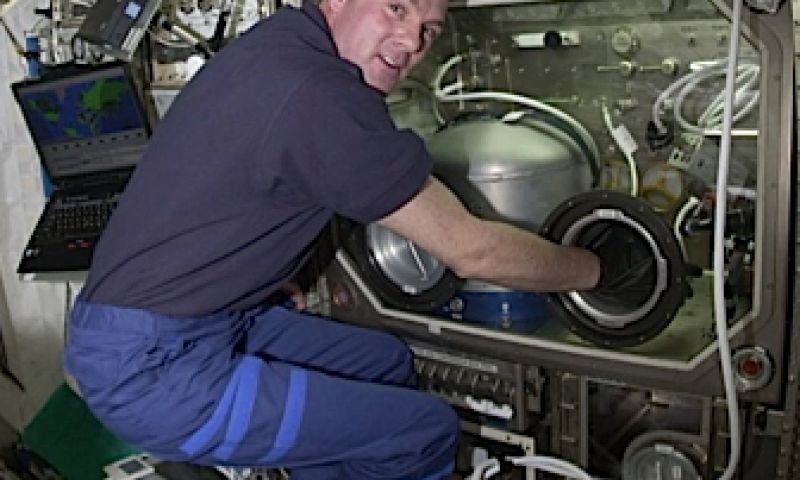 Andre Kuipers opnieuw de ruimte in  