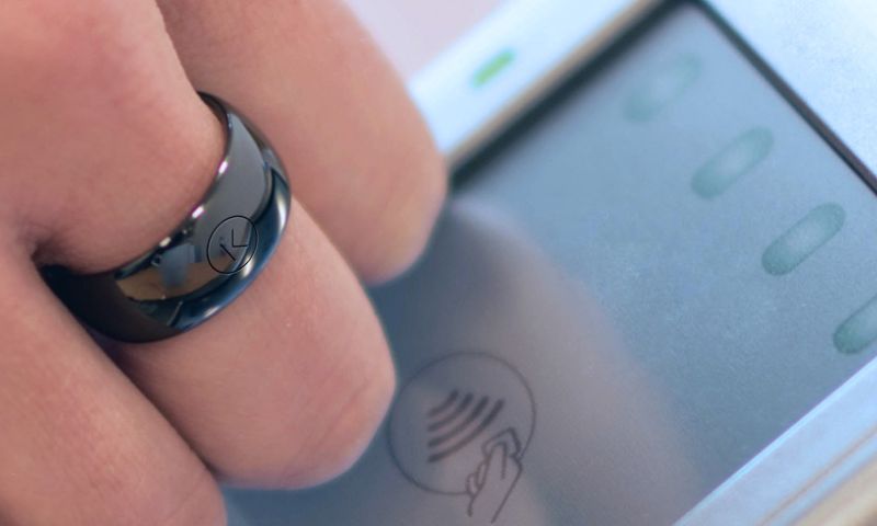 abn amro stopt contactloos betalen wearable ring sleutelhanger