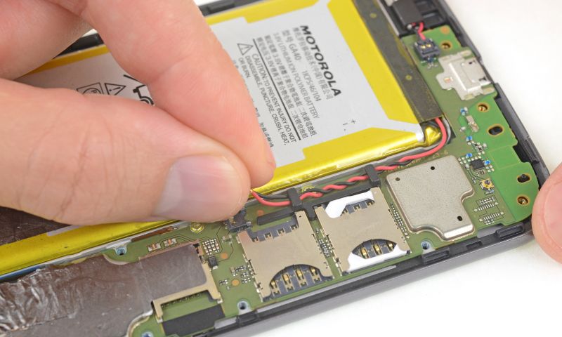 motorola ifixit repareren right to repair