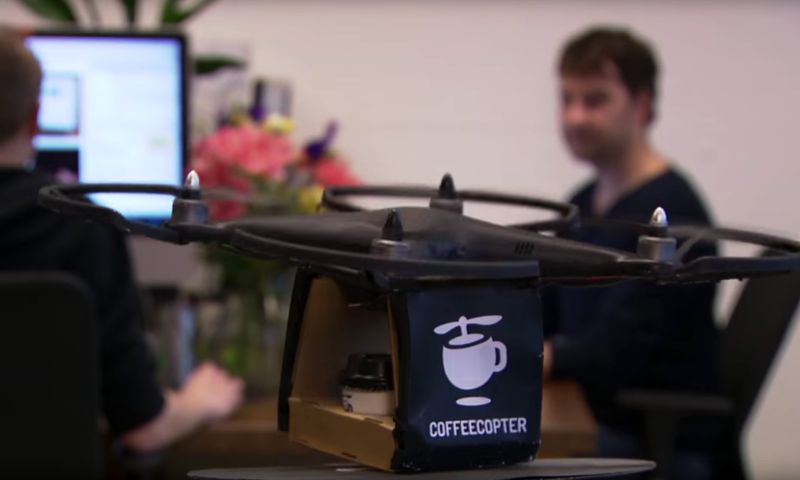 Kijk Bright TV terug: koffie-drone en ultieme thuisbios