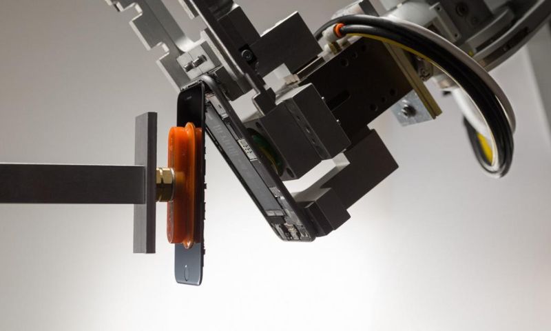 'Apple werkt aan meer geavanceerde recycle-robot'