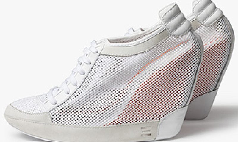 Adidas zonder strepen