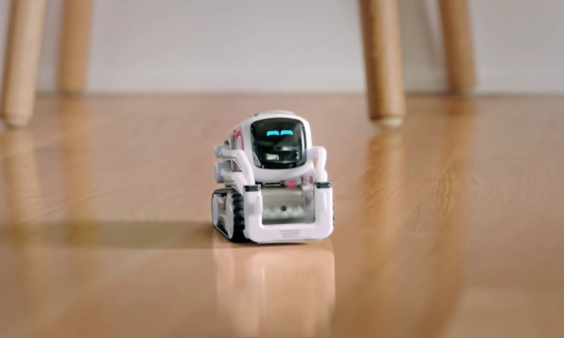 Video van de dag: Mini-robot Cozmo met een eigen karakter