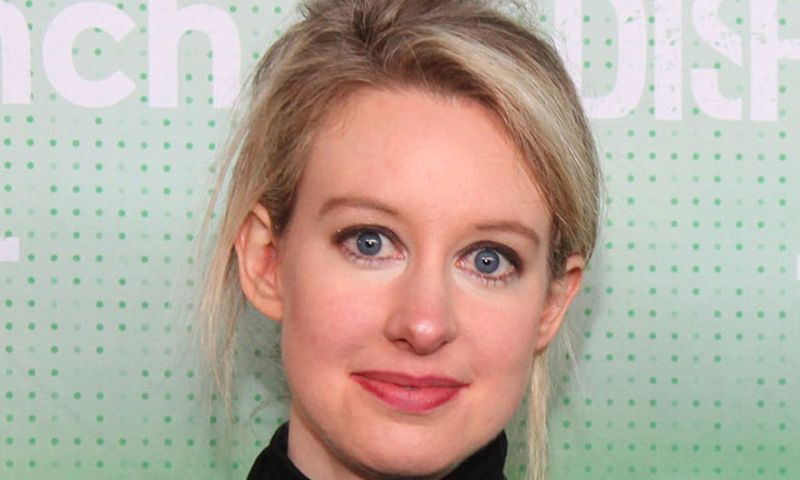 Fraude-startup Theranos ontslaat bijna helft personeel