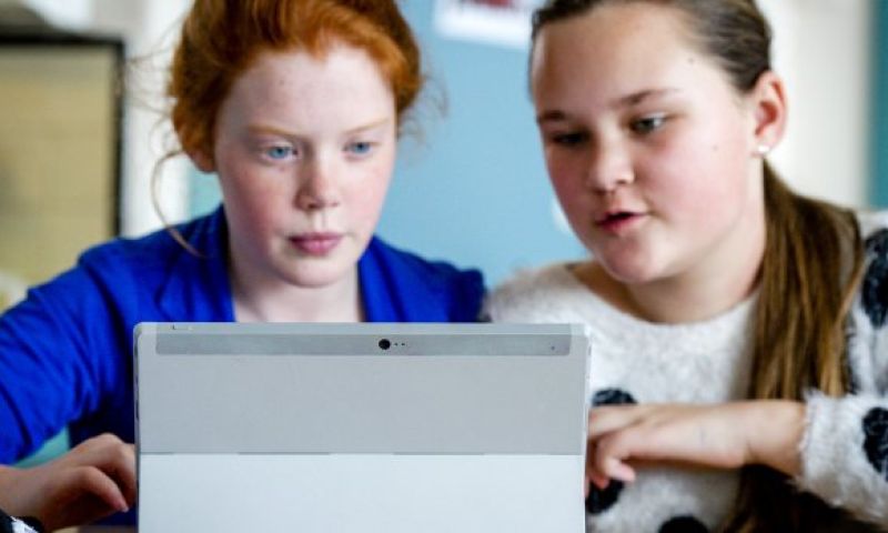 'Beter leren met tablet-app dan met boek'