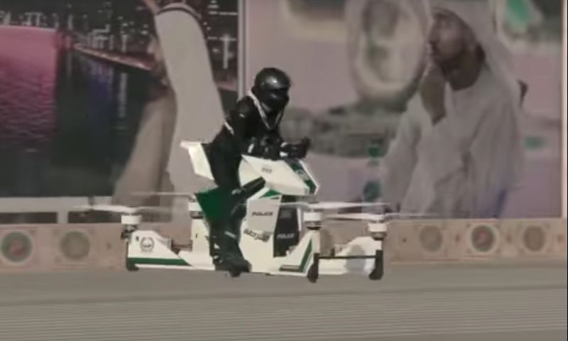 Politie Dubai wil met hoverbikes gaan vliegen