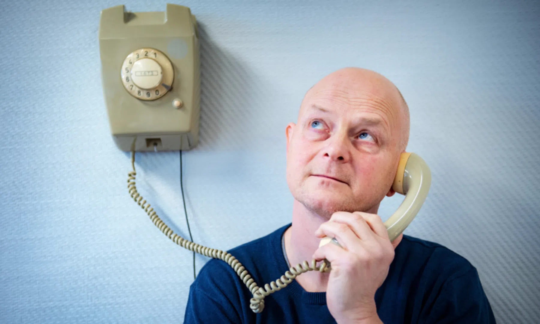 instructable handleiding bouwinstructie ptt telefoon wonderfoon t65 w65 draaischijf dement verzorgingshuis