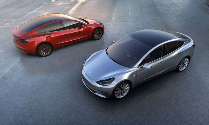 Problemen bij start Europese verkoop Tesla Model 3 