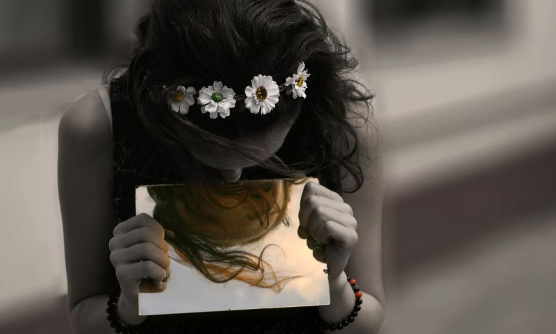 'Hackers stelen pikante foto's beroemdheden bij plastisch chirurg'