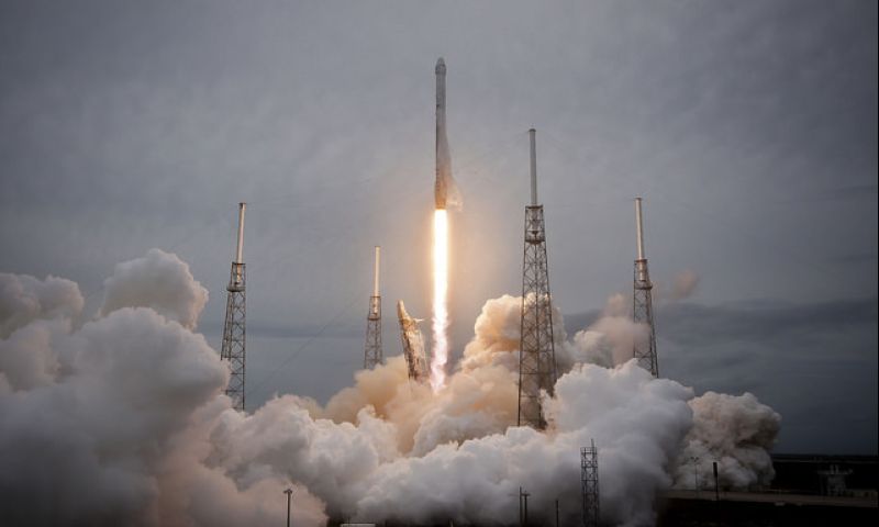 SpaceX lanceert satellieten voor snel internet