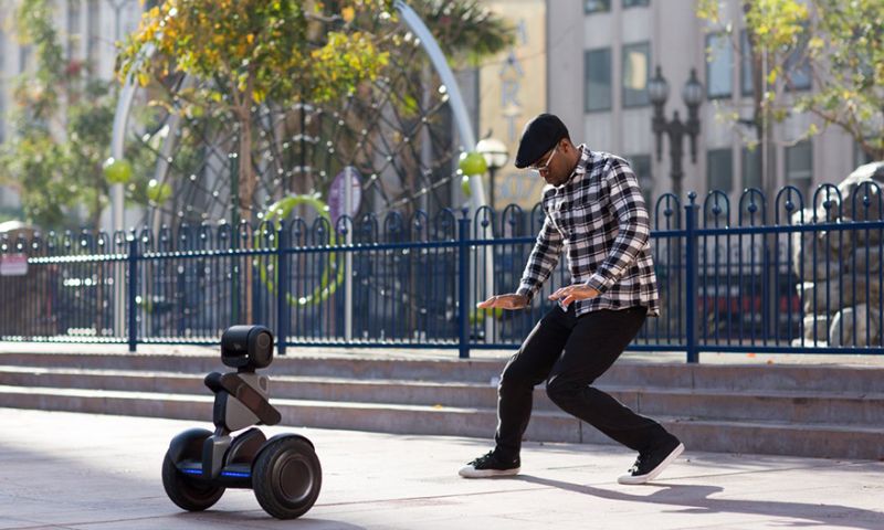 Nieuwe Segway-scooter volgt je overal