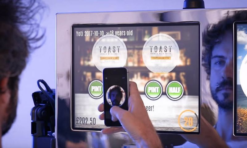 Gezichtsherkenning-app controleert leeftijd in Britse supermarkt