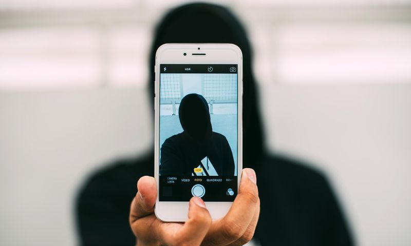 Internetboefjes voor straf op stage bij securitybedrijf