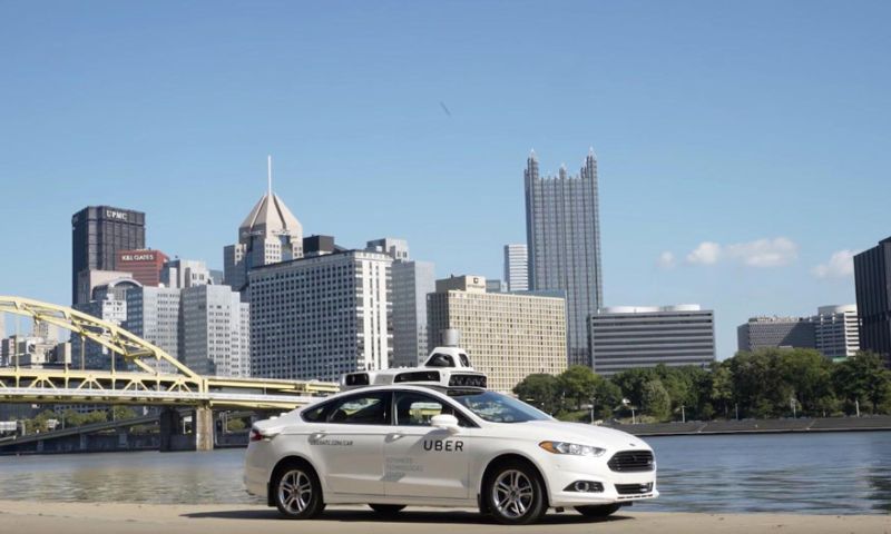 Uber start met testen zelfrijdende auto's
