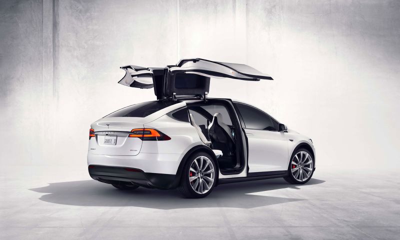 Onderzoek naar fataal ongeluk Tesla Model X