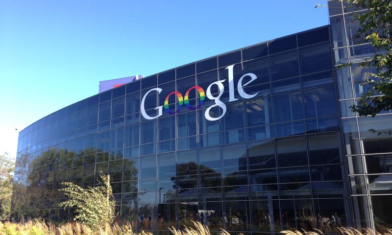 Google in 2017: Anne Faber, Stemwijzer en Nouri