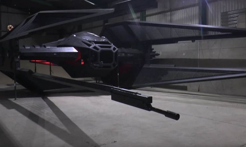Zo bouwde Colin Furze de TIE Silencer uit Star Wars na