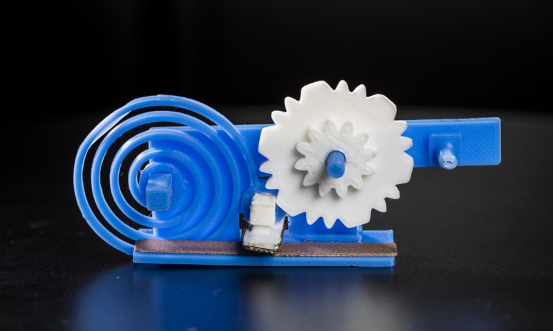Plastic objecten kunnen op wifi zonder batterij of elektronica