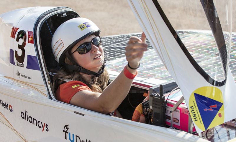 Booking.com geeft tech-studiebeurzen aan vrouwen