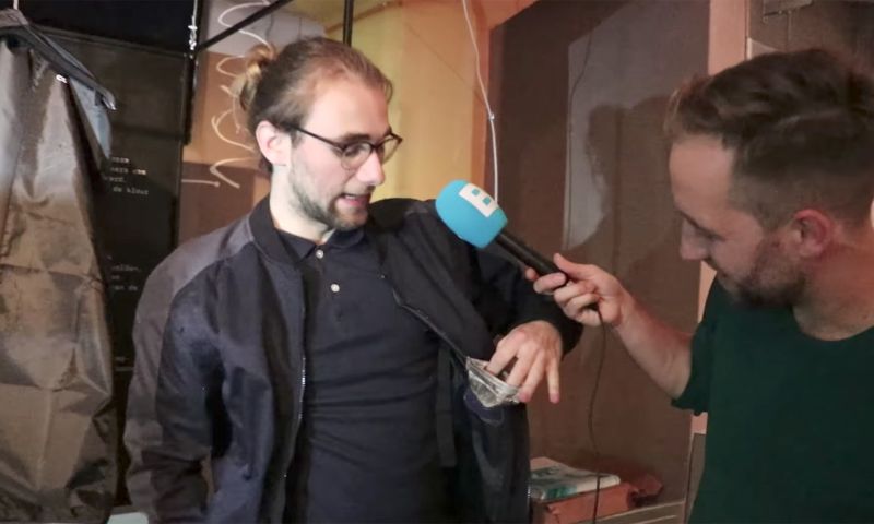 Video: privacy-jas en robotwapens op Dutch Design Week