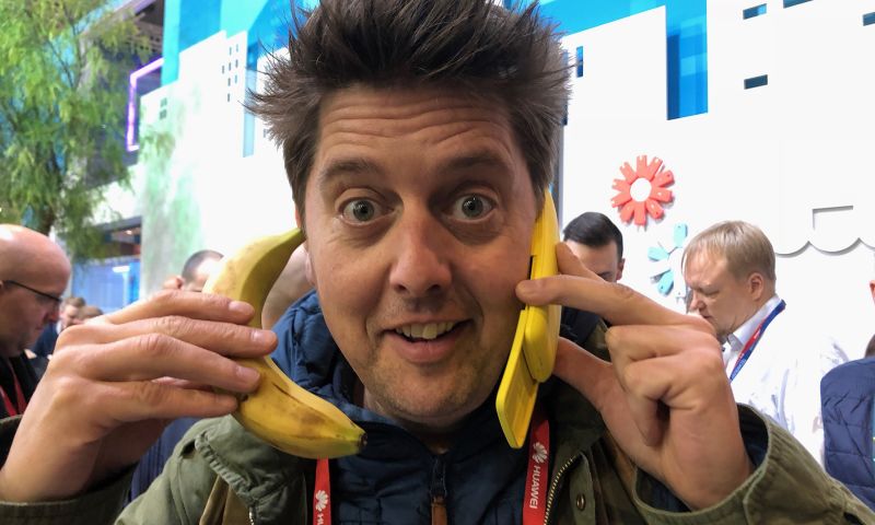 Nieuwe versie 'banaantelefoon' Nokia in mei te koop