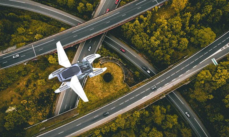 Russische hoverbike-makers werken aan vliegende auto