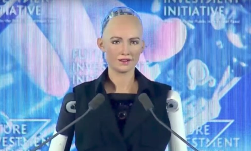 Robot Sophia krijgt staatsburgerschap in Saoedi-Arabië