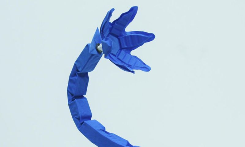 Origami-robotspieren tillen duizend keer eigen gewicht