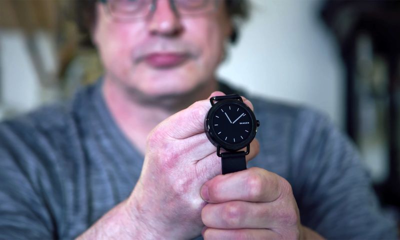 Uitpakparty: Skagen-smartwatch komt tekort