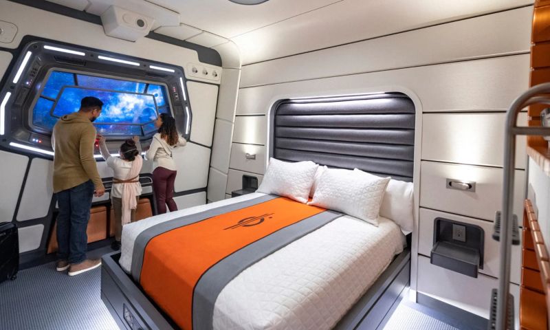 disney world star wars galaxy cruiser hotel florida