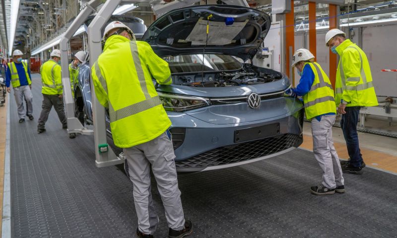 Volkswagen ID.4 in de fabriek in Emden.
