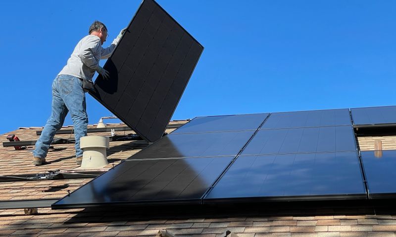 zonnepanelen zonne paneel energie installeren