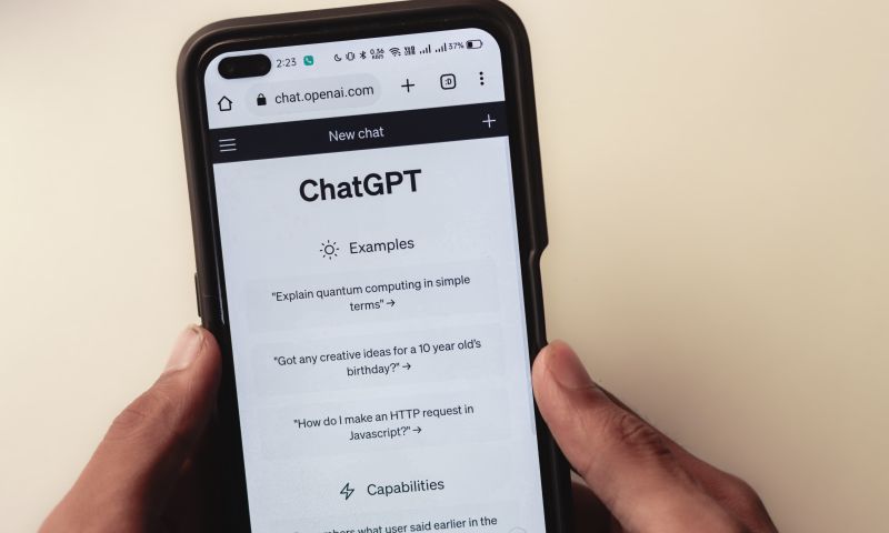 chatgpt chatbot iphone app android google bard