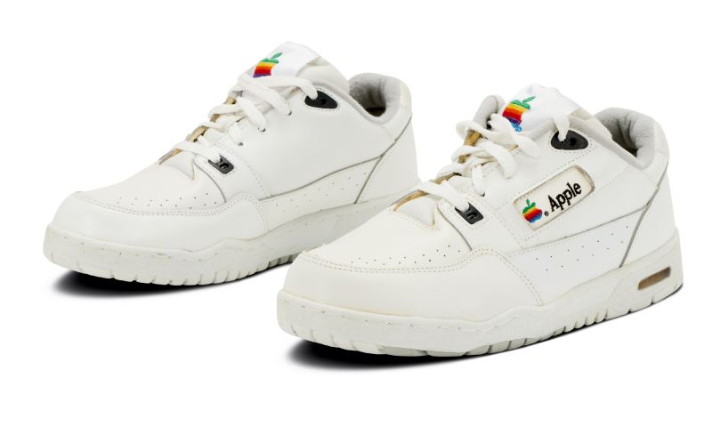 apple sneakers schoenen