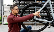 Thumbnail for article: Dit bedrijf kan VanMoof-fietsen nog wél repareren