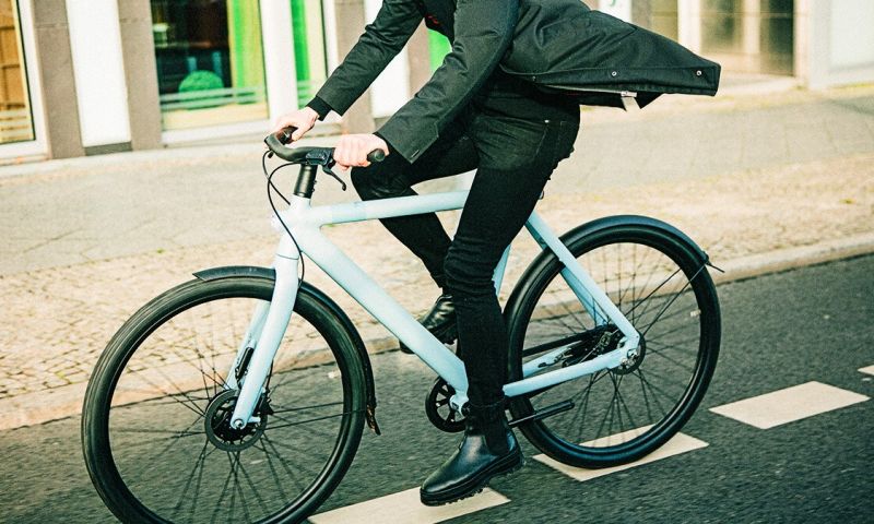 vanmoof van moof e-bike doorstart overname micromobility giant