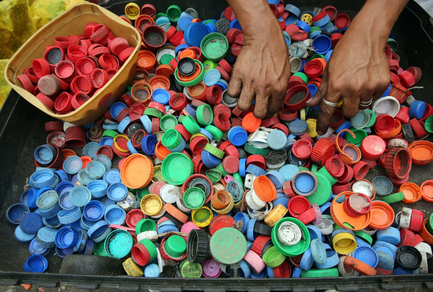 Onderzoek: gerecyclede plastics bevatten honderden schadelijke chemicaliën