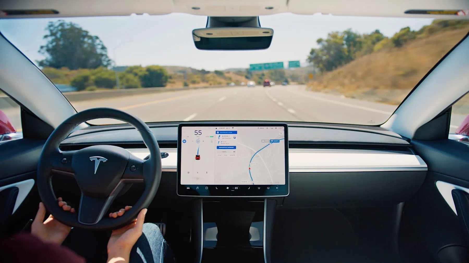 ©Tesla