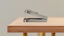 Thumbnail for article: Apple stap dichterbij vouw-iPhone: Samsung Display stelt team samen