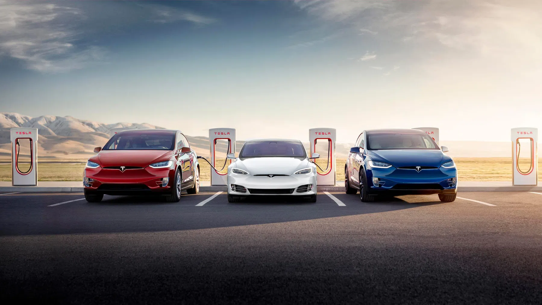 © Tesla
