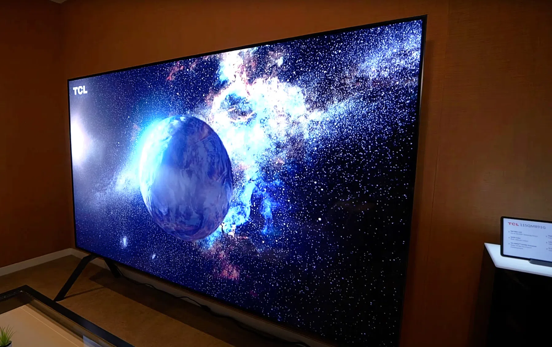 Deze verbluffend grote TV moet Samsung en LG verslaan