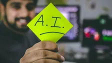 Thumbnail for article: Merendeel van mensen optimistisch over de invloed van AI