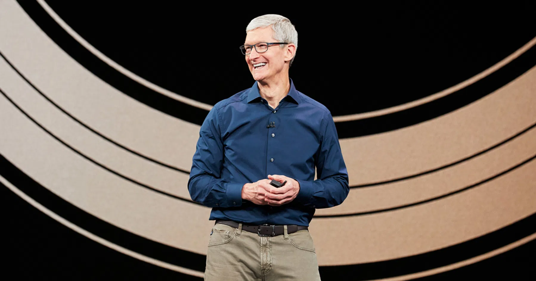 Tim Cook over eerste keer met Vision Pro: 'Was toen totaal niet draagbaar'