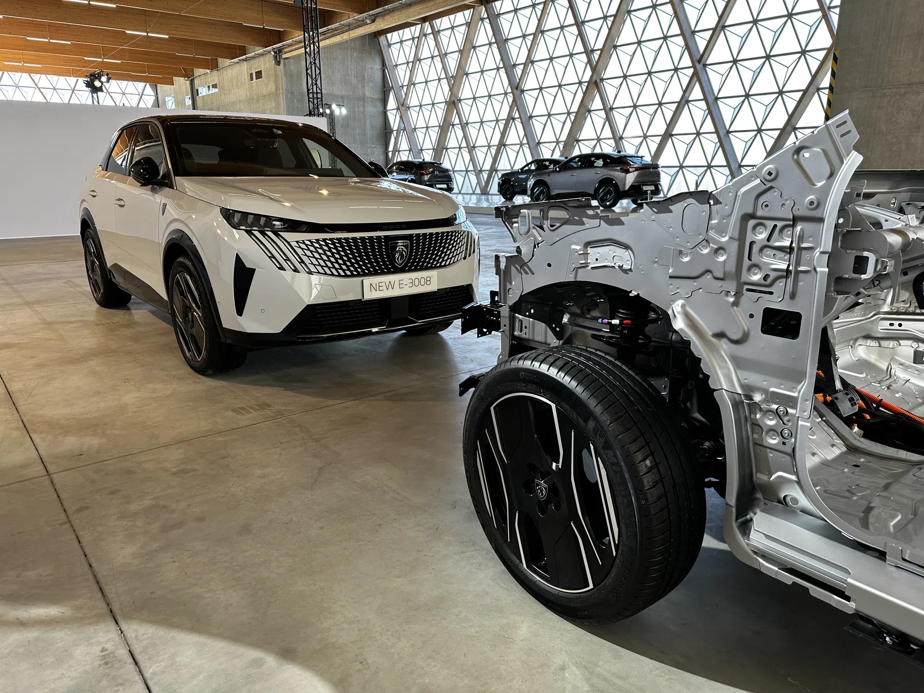 Eerste indruk: deze nieuwe elektrische Peugeot is lekker eigenwijs