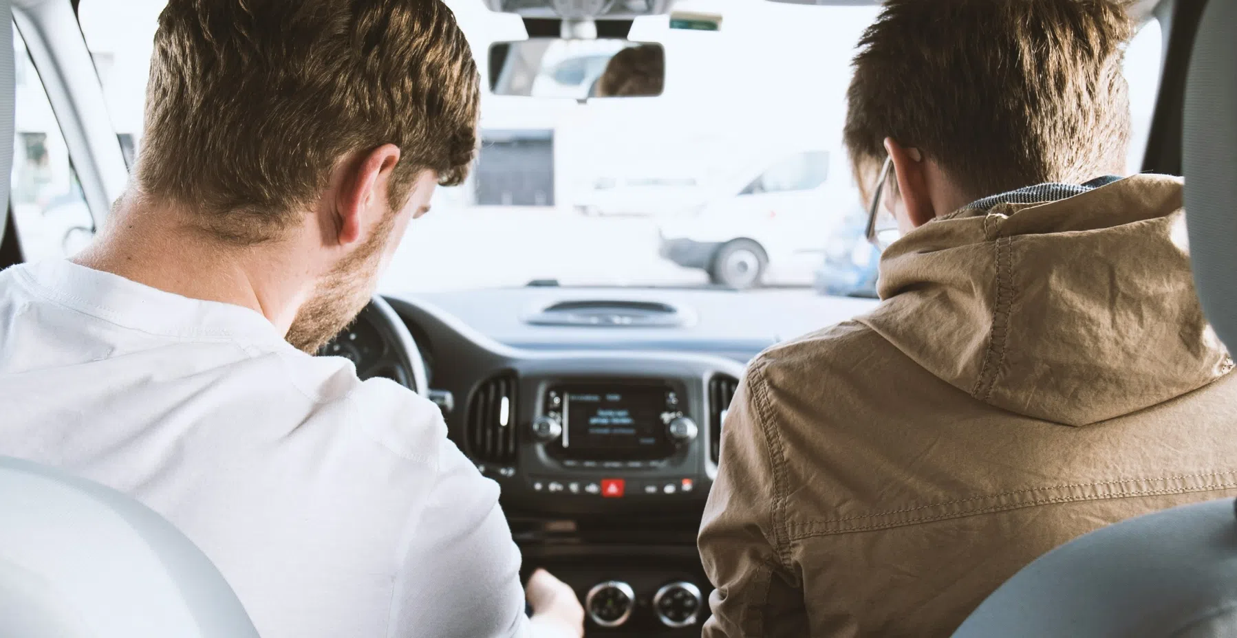 Onhandig: bug in Android Auto negeert keuze van chauffeur