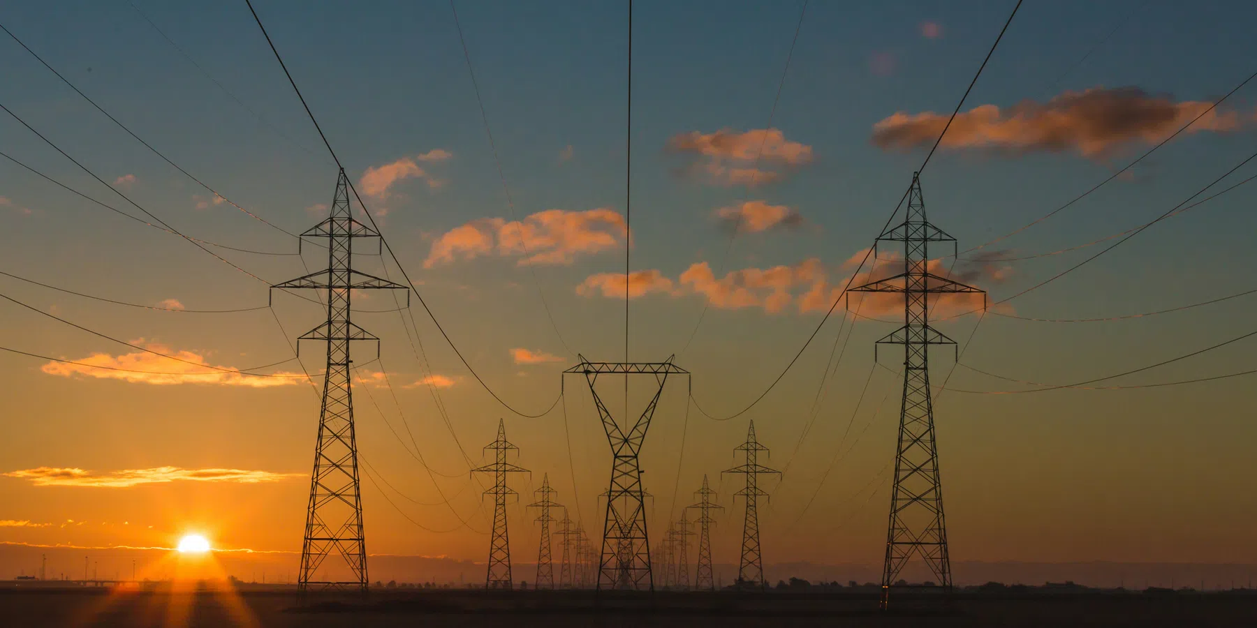 Bedrijven met hoog stroomverbruik moeten spitsheffing gaan betalen