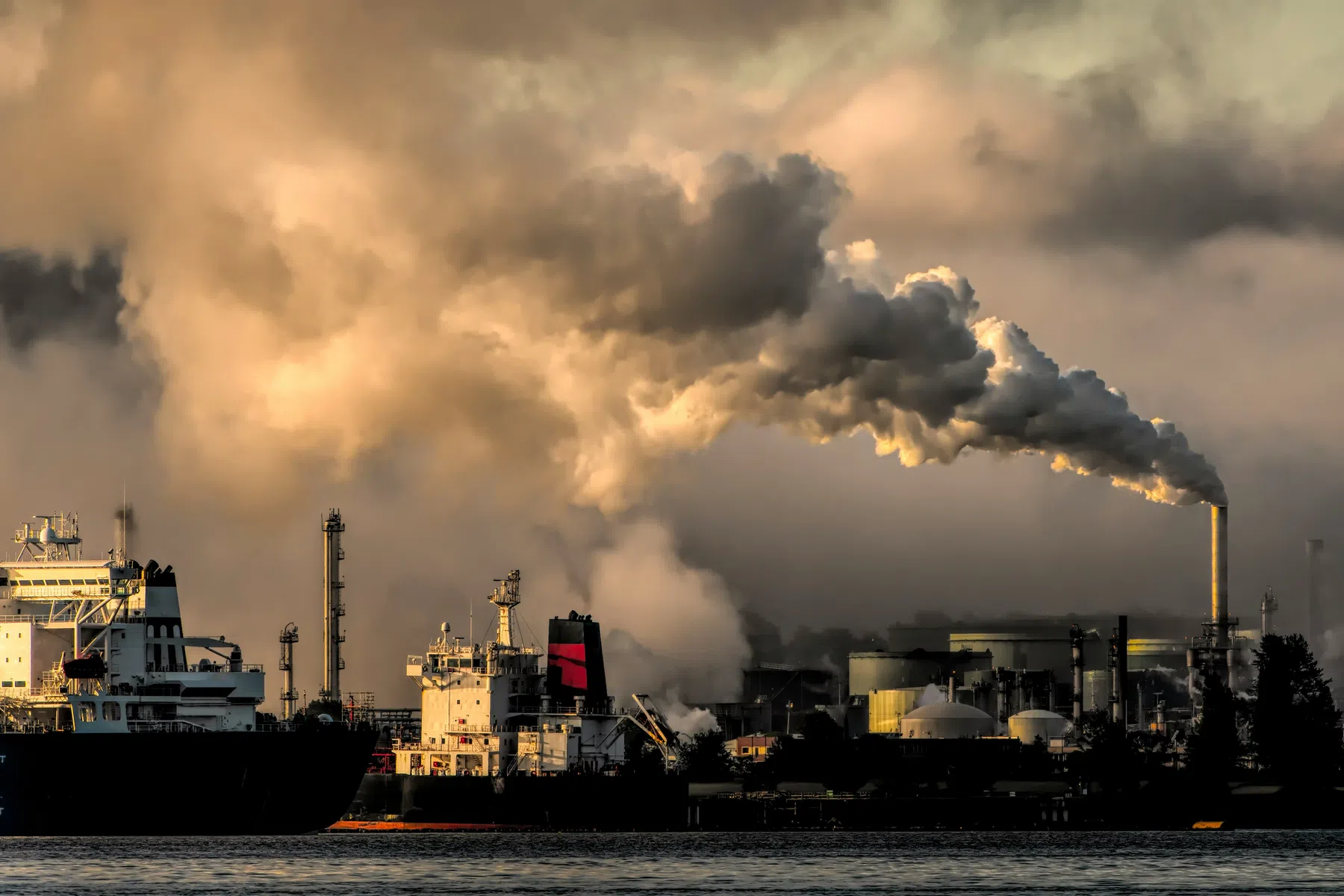 Nieuwe methode ontwikkeld om kankerverwekkende PFAS uit water te halen