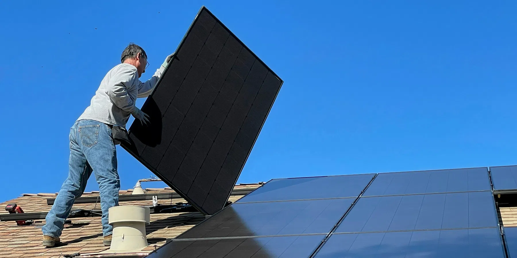 Salderingsregeling zonnepanelen stopt vanaf 2027, zo wil het nieuwe kabinet